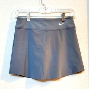 Nike GIRLS Tennis Skort.  Size L